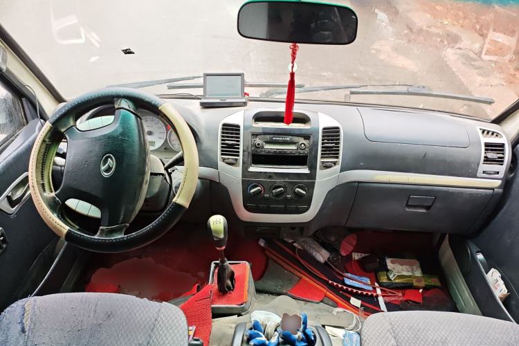 Used King Long Golden Way 2012 2.0L Passenger Version VVT Long-Wheelbase V20
