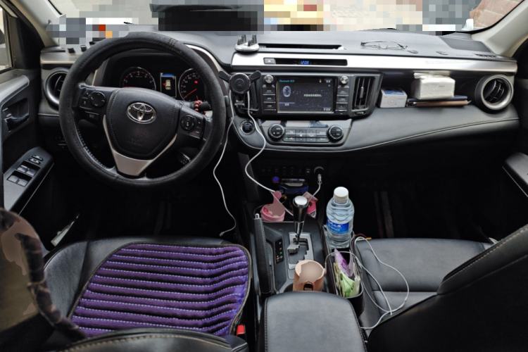 Used Toyota RAV4 2016 2.0L CVT 4x4 New Edition China V Standard
