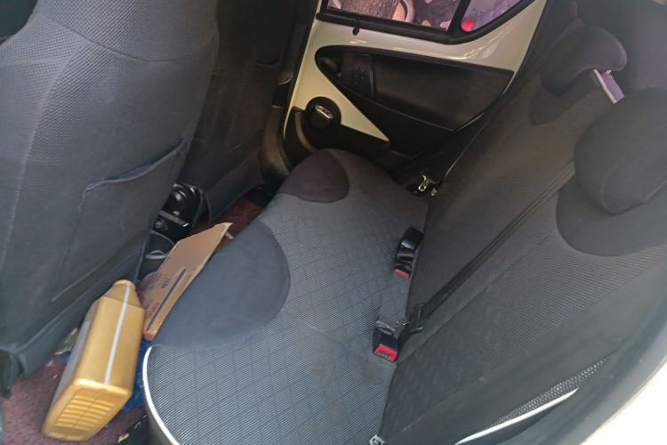 Used BYD F0 2015 1.0L AMT XuanKu Model Left Rear Seat