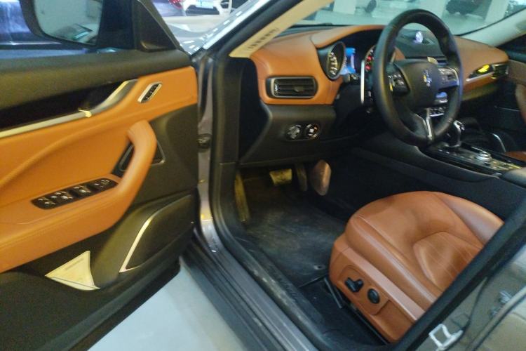 Used Maserati Levante 2016 3.0T Standard Edition
