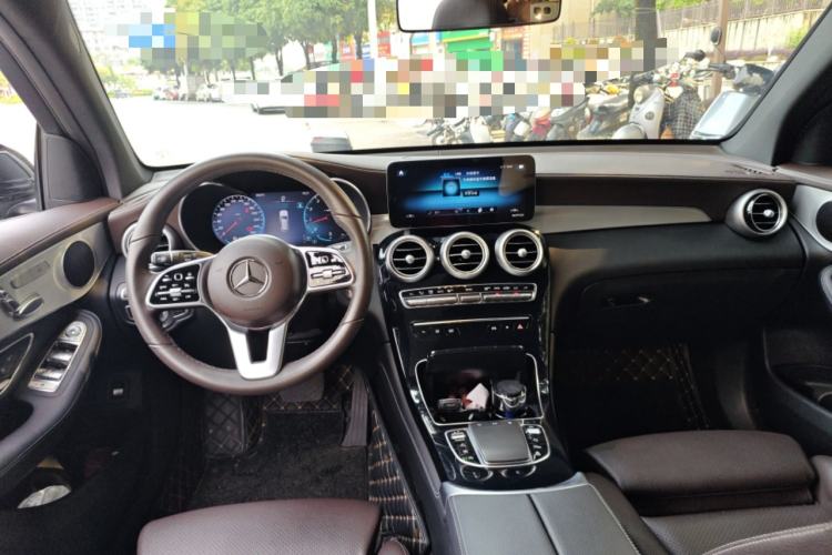 Used Mercedes-Benz GLC 2020 Facelifted GLC 260 L 4MATIC Dynamic Edition
