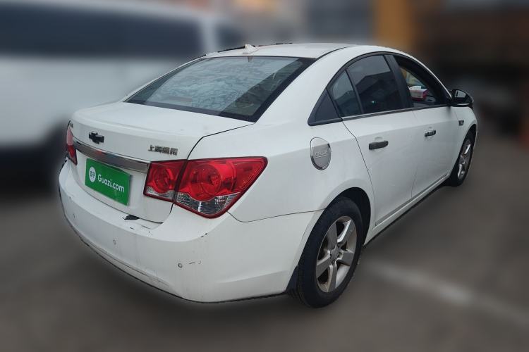 Used Chevrolet Cruze 2011 1.6L SE MT Transformers Edition