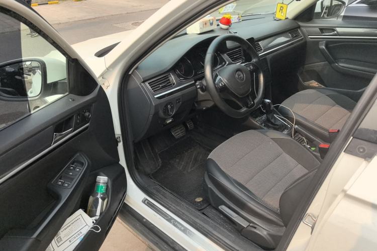 Used Volkswagen C-TREK 2018 230TSI DSG Comfort Model Driver Seat