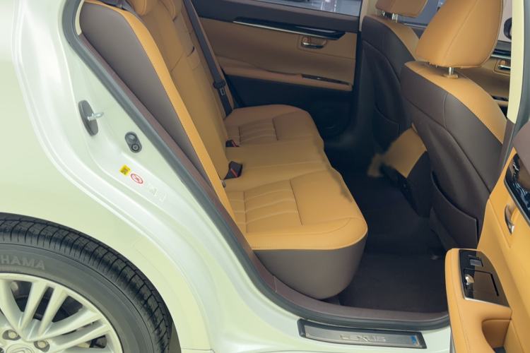 Used Lexus ES 2015 200 Elite Edition
