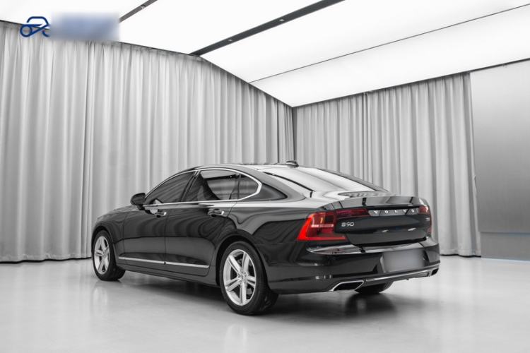Used Volvo S90 2019 T5 Zhiyi Edition
