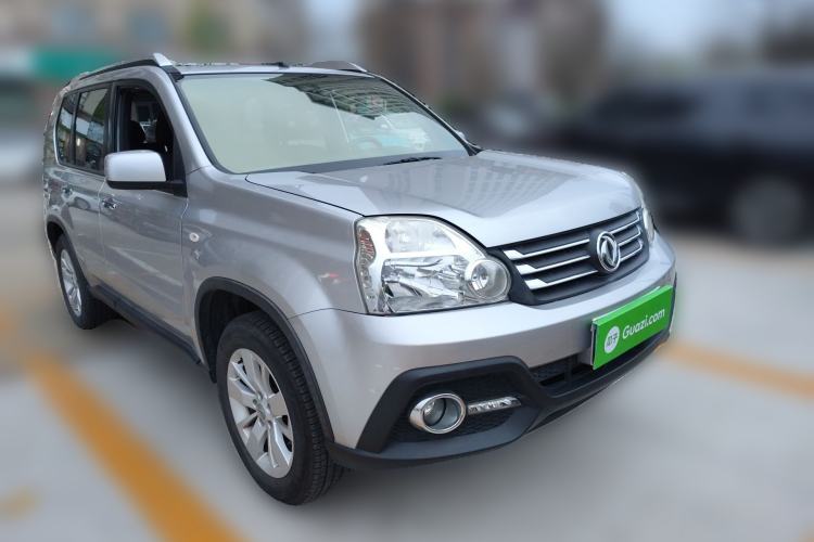 Used Dongfeng Fengdu MX6 2015 2.0L CVT Two-Wheel Drive Excellence Edition Front Right 45 Deg