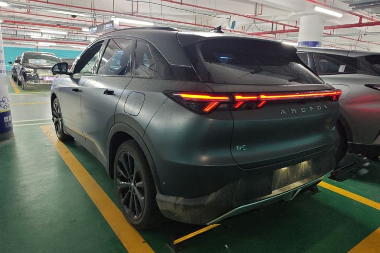 Used ARCFOX Alpha T5 2024 660 MAX Rear Left 45 Deg