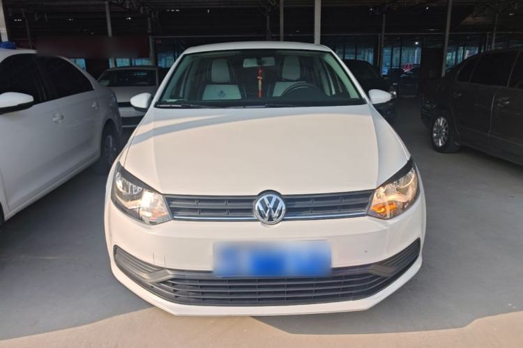 Used Volkswagen Polo 2014 1.4L Manual Fashion Edition Front