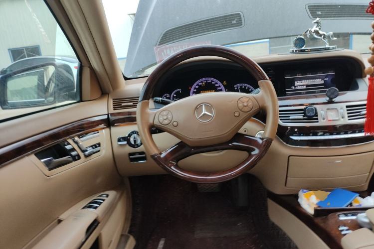 Used Mercedes-Benz S-Class 2012 S 350 L Grand Edition Steering Wheel