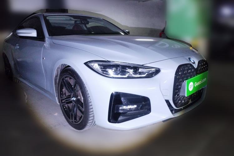 Used BMW 4 Series 2023 425i M Sport Package Front Right 45 Deg