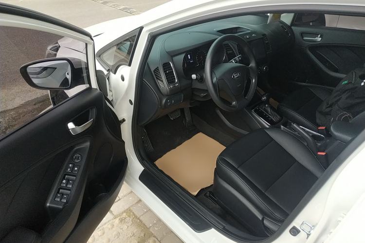 Used Kia K3 2016 1.6L Automatic GLS
