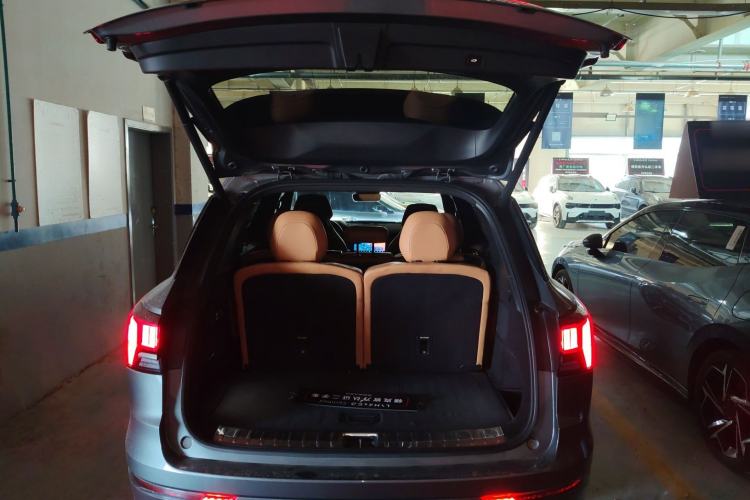 Used Lynk & Co 09 EM-P 2021 2.0T PHEV Halo Six-Seater