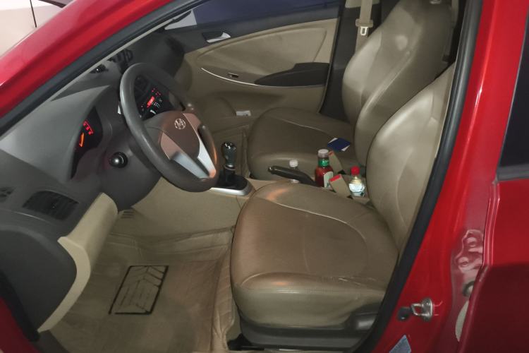 Used Hyundai Verna (older generation) 2010 Sedan 1.4L Manual Comfort GS
