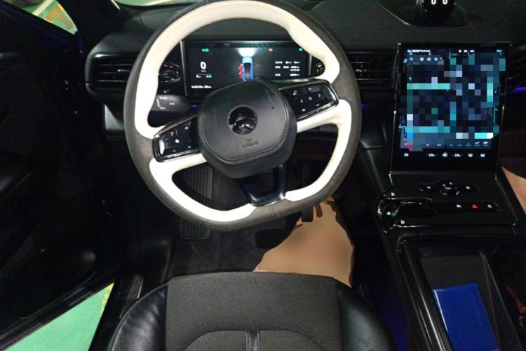 Used Nio EC6 2020 605 km Sport Edition Steering Wheel