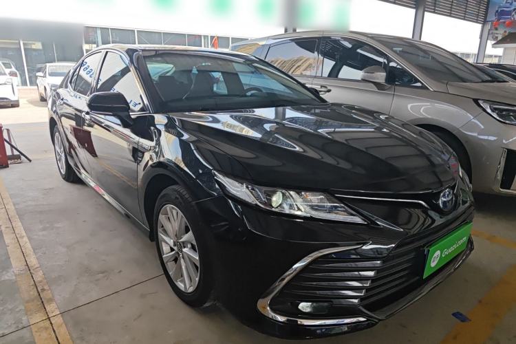 Used Toyota Camry 2021 Dual-Motor 2.5 HGVP Leading Edition Front Right 45 Deg
