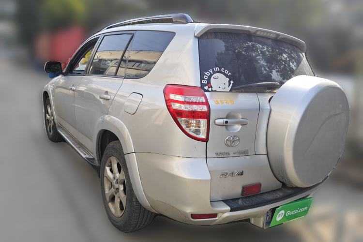 Used Toyota RAV4 2009 2.4L Automatic Luxury Navigation Edition
