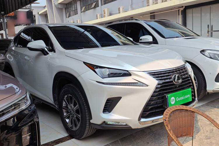 Used Lexus NX 2018 200 Front-Wheel-Drive X-Trail Version China V Standard Front Right 45 Deg