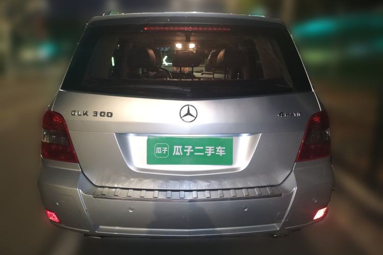 Used Mercedes-Benz GLK-Class 2011 GLK 300 4MATIC Fashion Model Rear