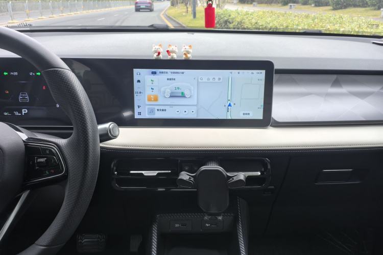 Used Geometry E Firefly 2024 301km Starlight