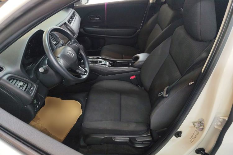 Used Honda Vezel 2020 1.5L CVT Elite Edition Left Front Seat