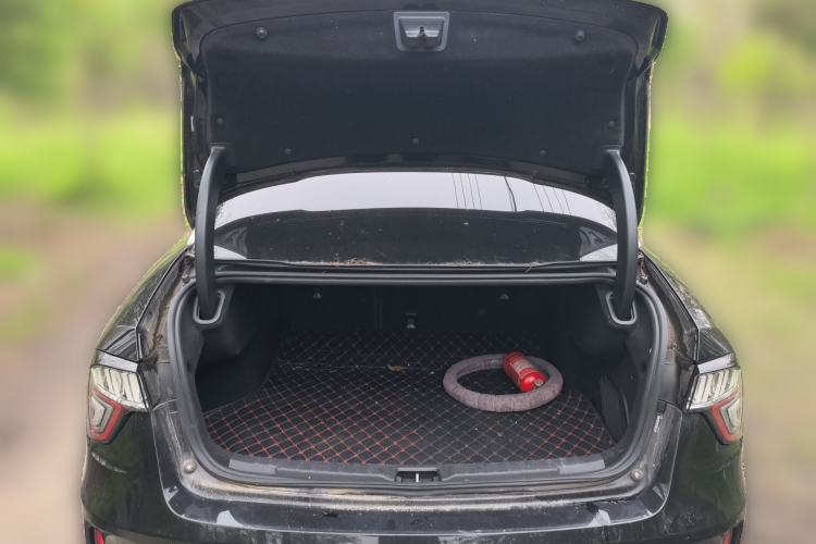 Used Lynk & Co 03 2018 1.5TD DCT JingPro Edition China V Standard Trunk