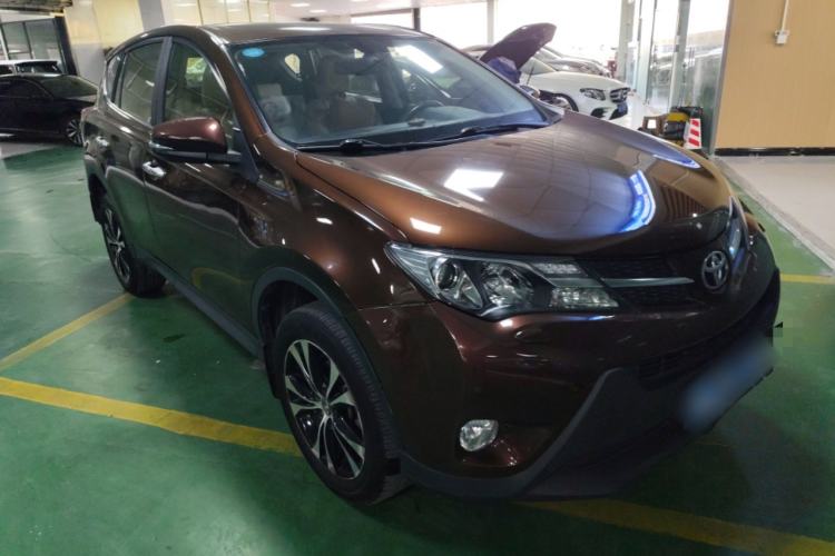 Used Toyota RAV4 2015 2.5L Automatic 4x4 Elite Edition
