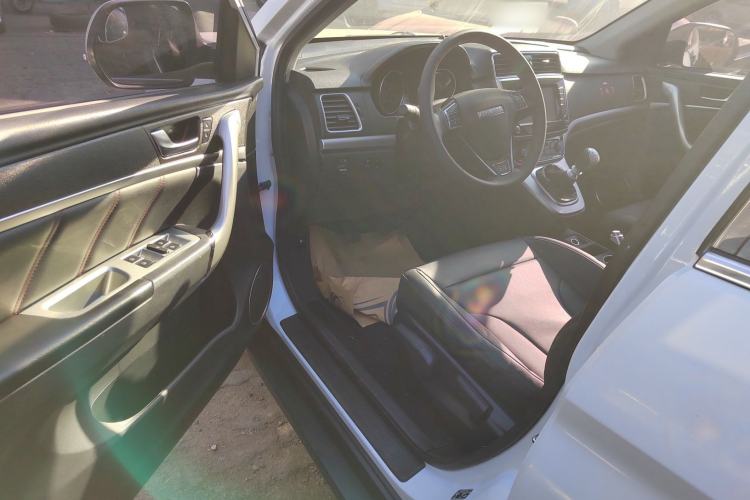 Used Haval M6 2019 1.5T Manual Two-Wheel Drive Elite Version China VI Standard