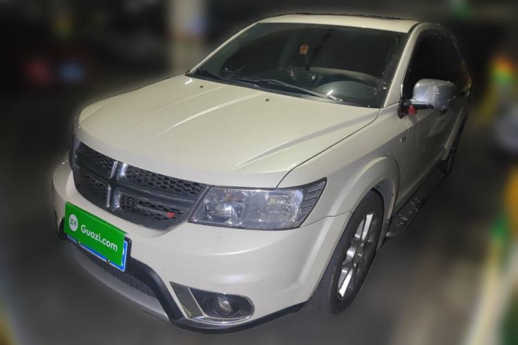 Used Dodge Journey 2013 2.4L Two-Wheel Drive Luxury Version