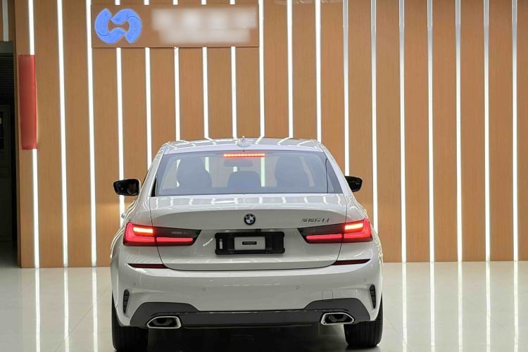 Used BMW 3 Series 2020 Restyled 325Li M Sport Package Exterior 4