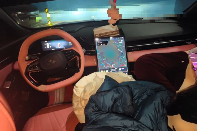 Used Geely Galaxy L6 2023 125km PLUS
