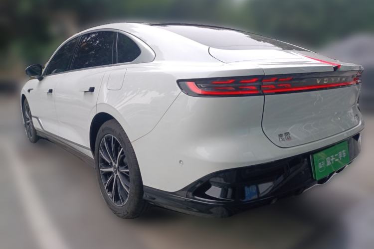 Used VOYAH PASSION 2024 PHEV Four-Wheel Drive Ultra-Long Range Executive Edition Rear Left 45 Deg