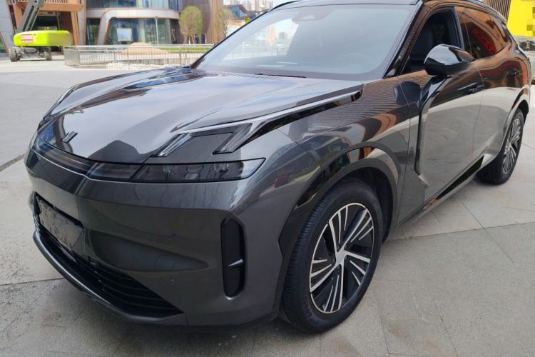 Used Lynk & Co 08 EM-P 2023 220km All-Wheel-Drive Performance Halo