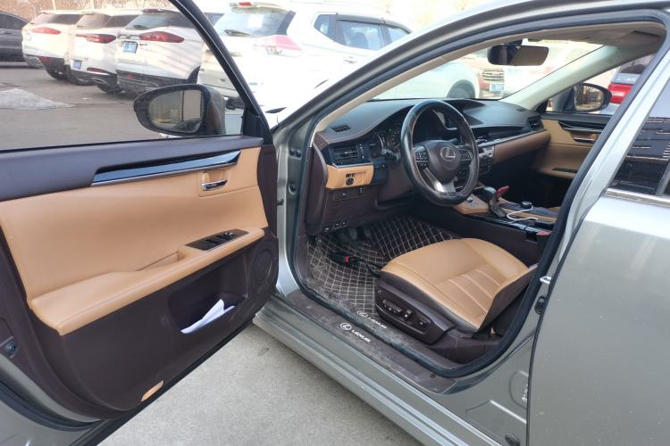 Used Lexus ES 2015 200 Elite Edition