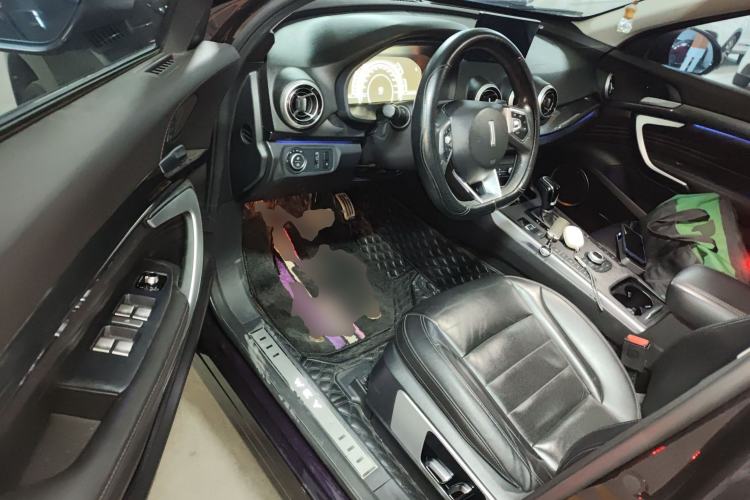 Used Wey VV7 2017 2.0T Flagship Model Driver Seat