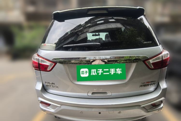 Used Isuzu mu-X 2020 1.9T Diesel Automatic 4x4 Jingyue Edition 5 Seats China VI Standard
