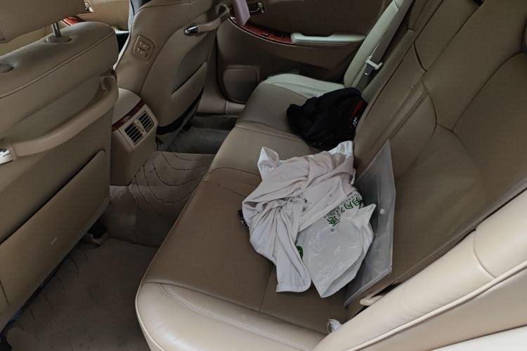 Used Toyota Crown 2009 2.5L Royal Special Reinforced Edition Left Rear Seat