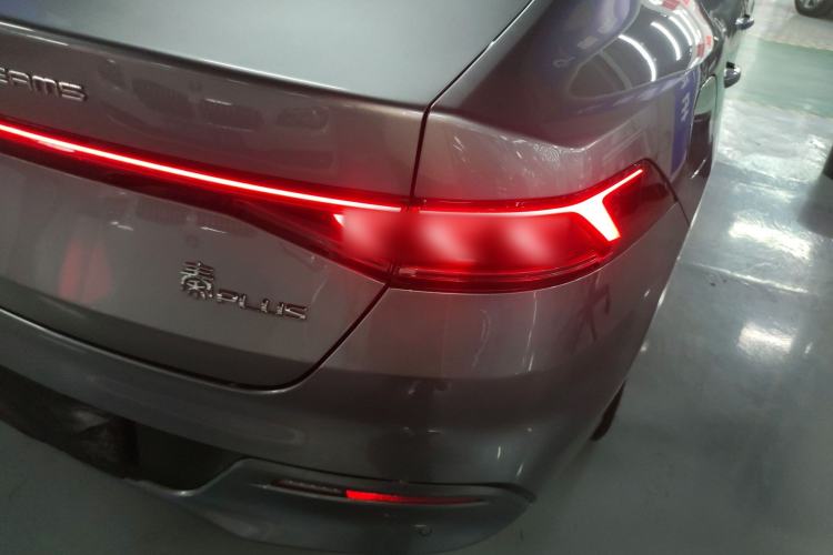 Used BYD Qin PLUS 2023 Champion Edition DM-i 55KM Leading Model Right Rear Taillight