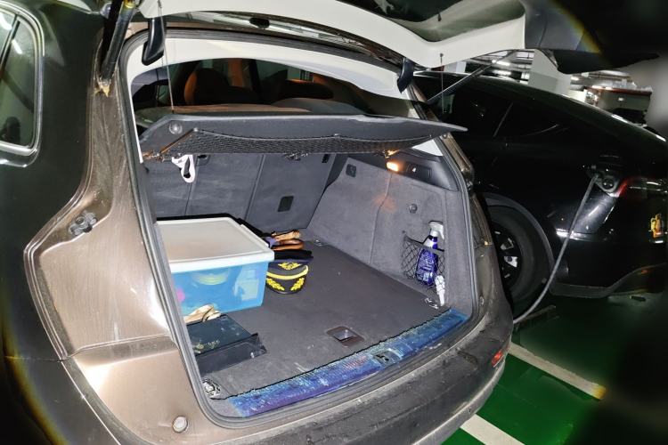 Used Audi Q5 2013 40 TFSI Comfort Edition Trunk