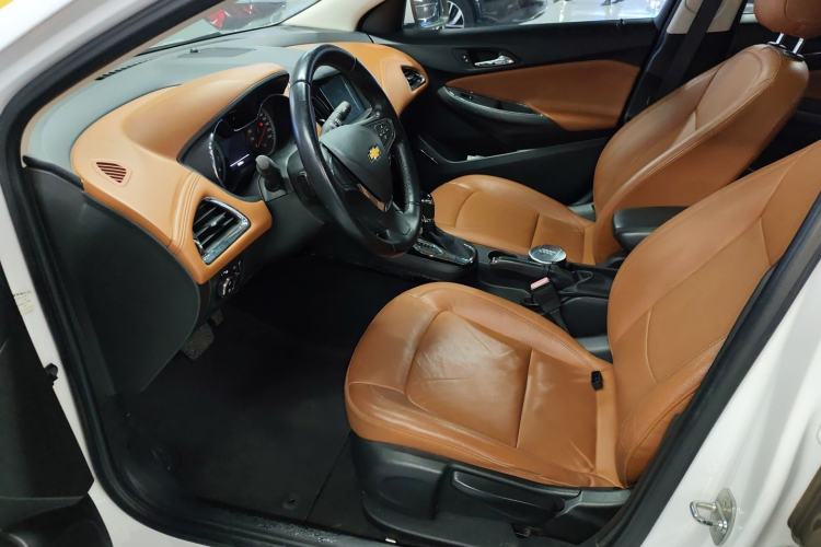 Used Chevrolet Cruze 2016 1.4T DCG Luxury Edition
