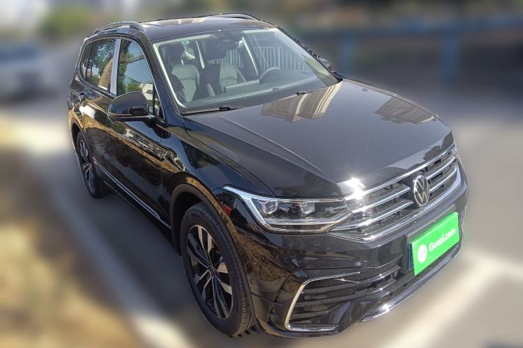 Used Volkswagen Tiguan L 2025 Model Outstanding Version 330TSI Automatic Two-Wheel Drive R-Line Longyao Edition