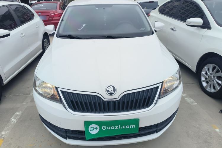 Used Skoda Rapid Spaceback 2016 Revised Version 1.6L Automatic Front-Drive Edition Front