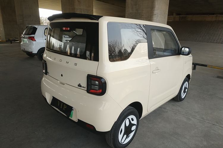 Used Geely Galaxy Panda 2025 210 km – Yuanqi Bear