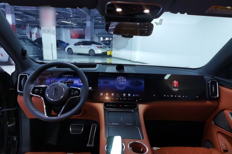 Used Hima AITO M8 2025 Extended-Range Max+ Version 53.4 kWh 6-Seater Edition
