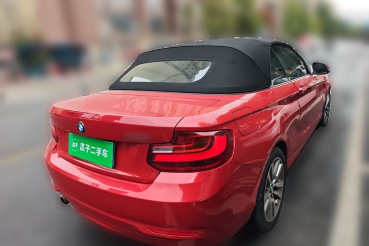 Used BMW 2 Series 2015 220i Convertible Coupe Leading Model
