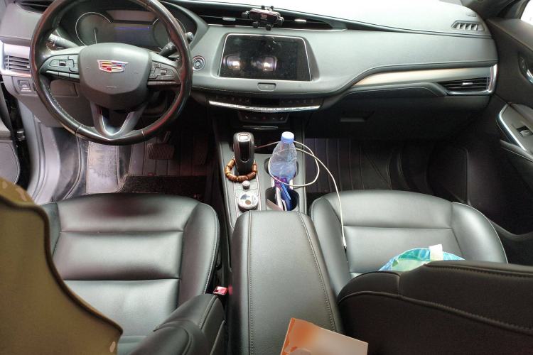 Used Cadillac XT4 2018 28T Four-Wheel Drive Leading Model
