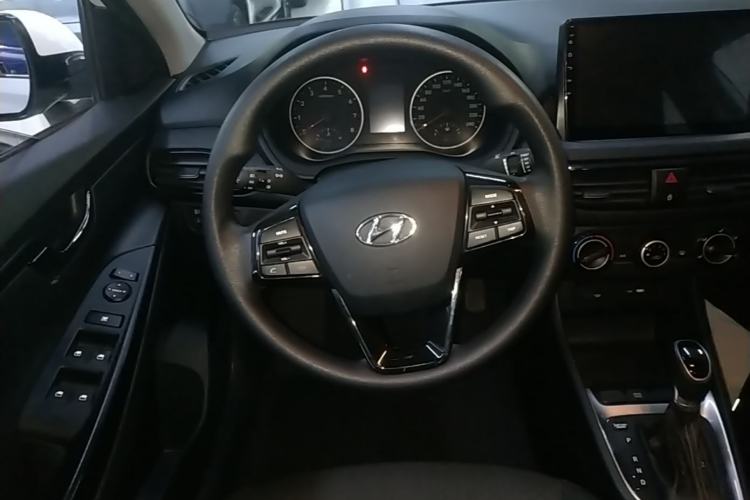 Used Hyundai Celesta 2020 1.6L Automatic GL Enjoyable Edition