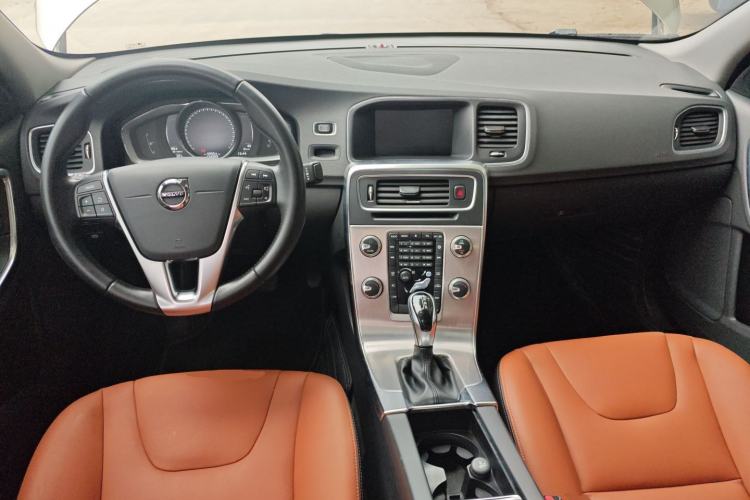 Used Volvo S60 2018 S60L T4 Smart & Ambitious Edition