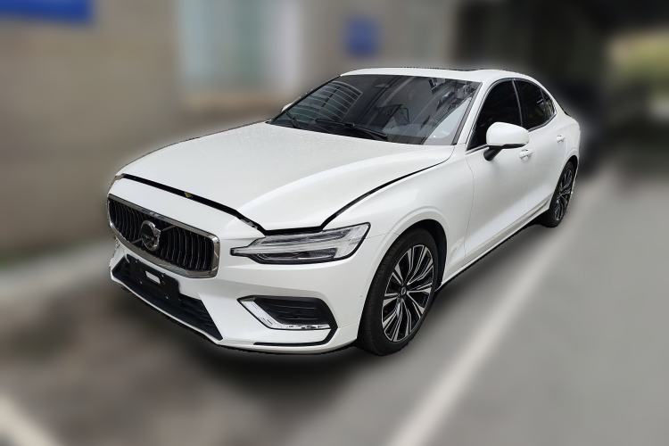 Used Volvo S60 2024 B4 Zhiyuan Luxury Edition