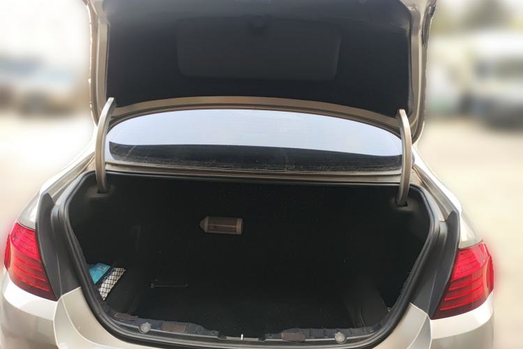 Used BMW 5 Series 2014 525Li Luxury Design Package