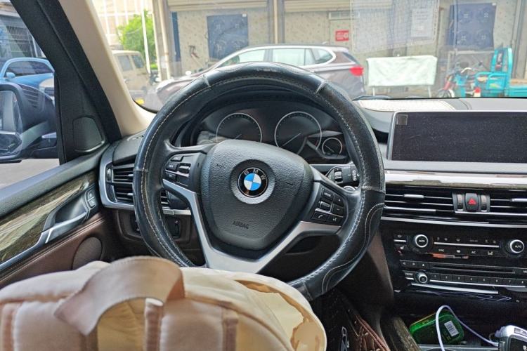 Used BMW X5 2014 xDrive35i Leading Model